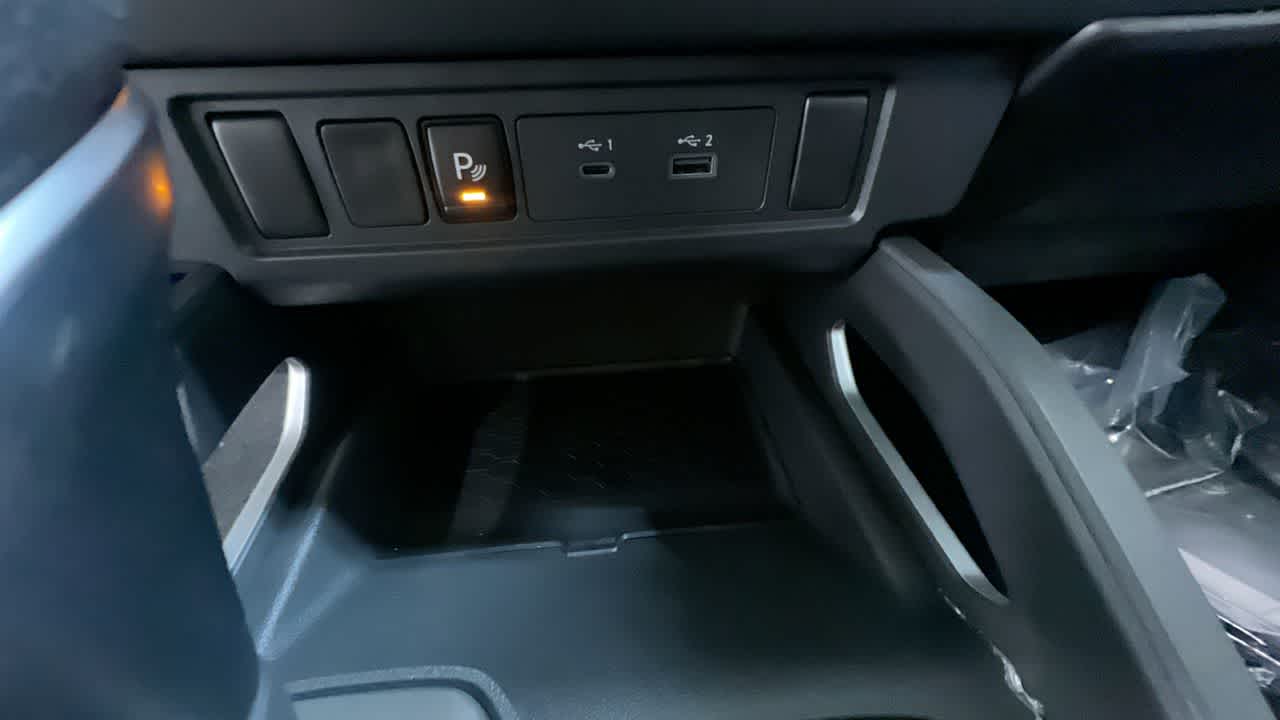 new 2025 Nissan Frontier car, priced at $33,419