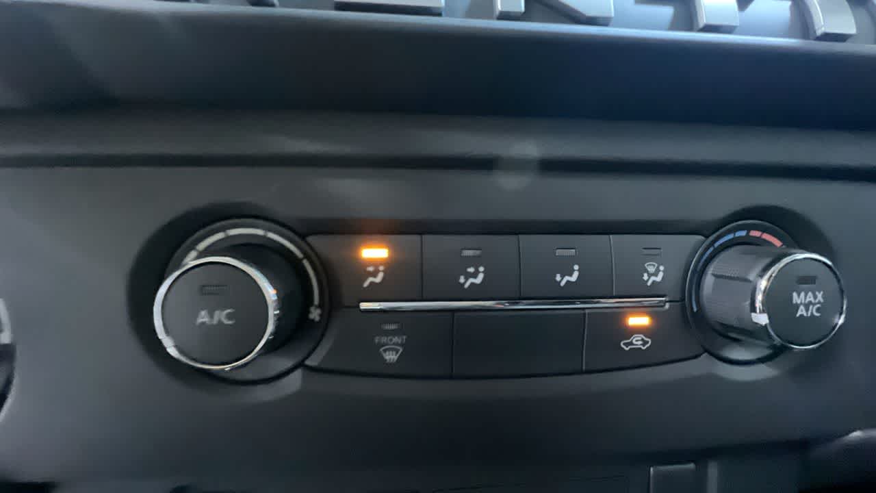 new 2025 Nissan Frontier car, priced at $33,419
