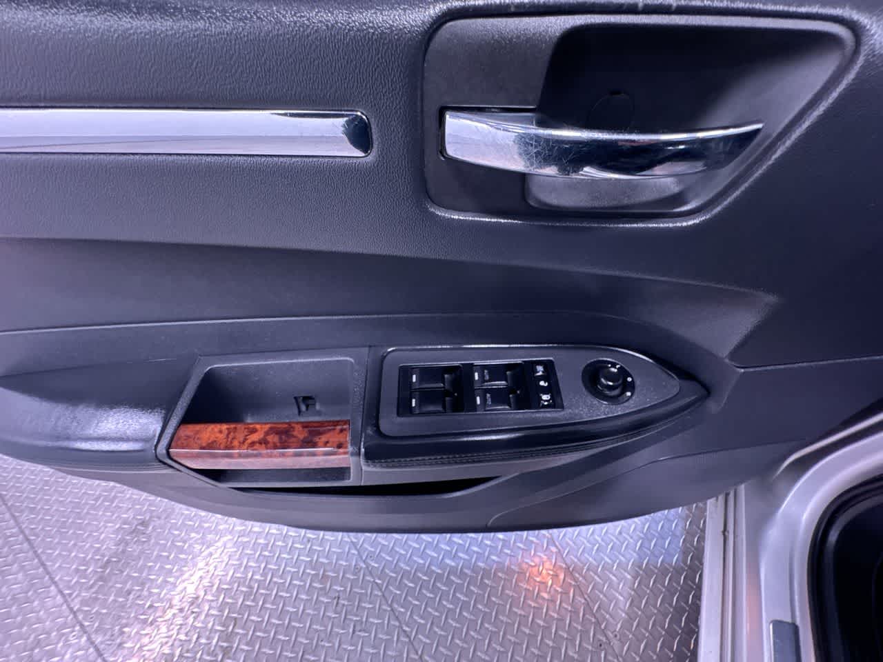 used 2008 Chrysler 300 car, priced at $9,777