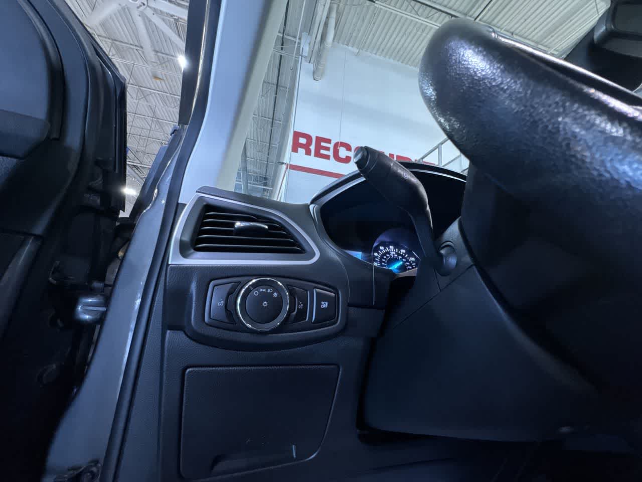 used 2023 Ford Edge car, priced at $16,777