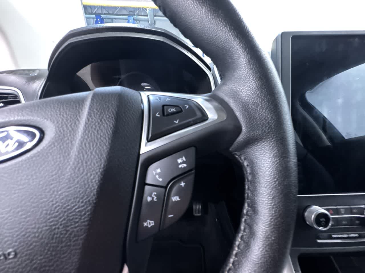 used 2022 Ford Edge car, priced at $22,995