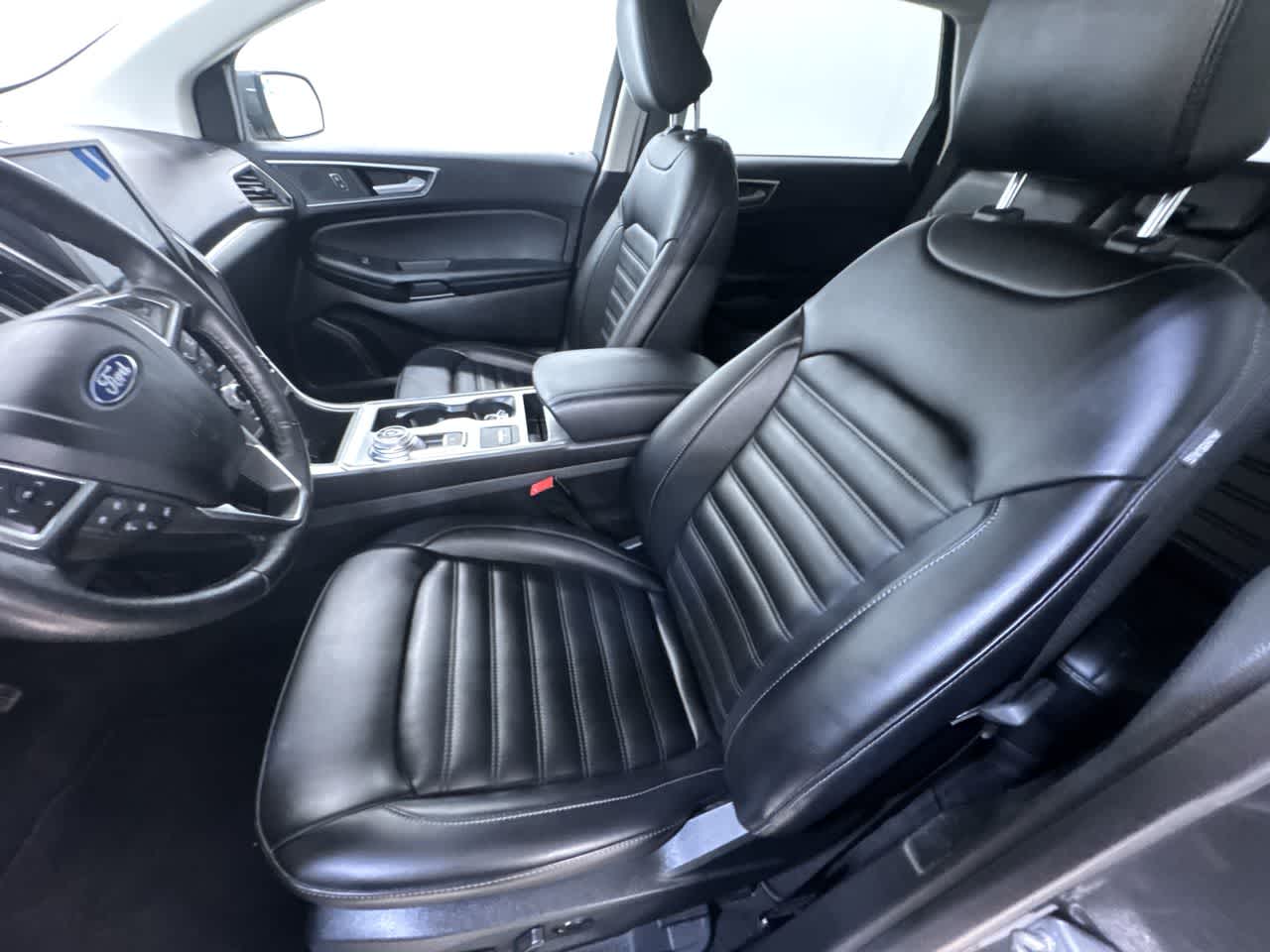 used 2022 Ford Edge car, priced at $22,995
