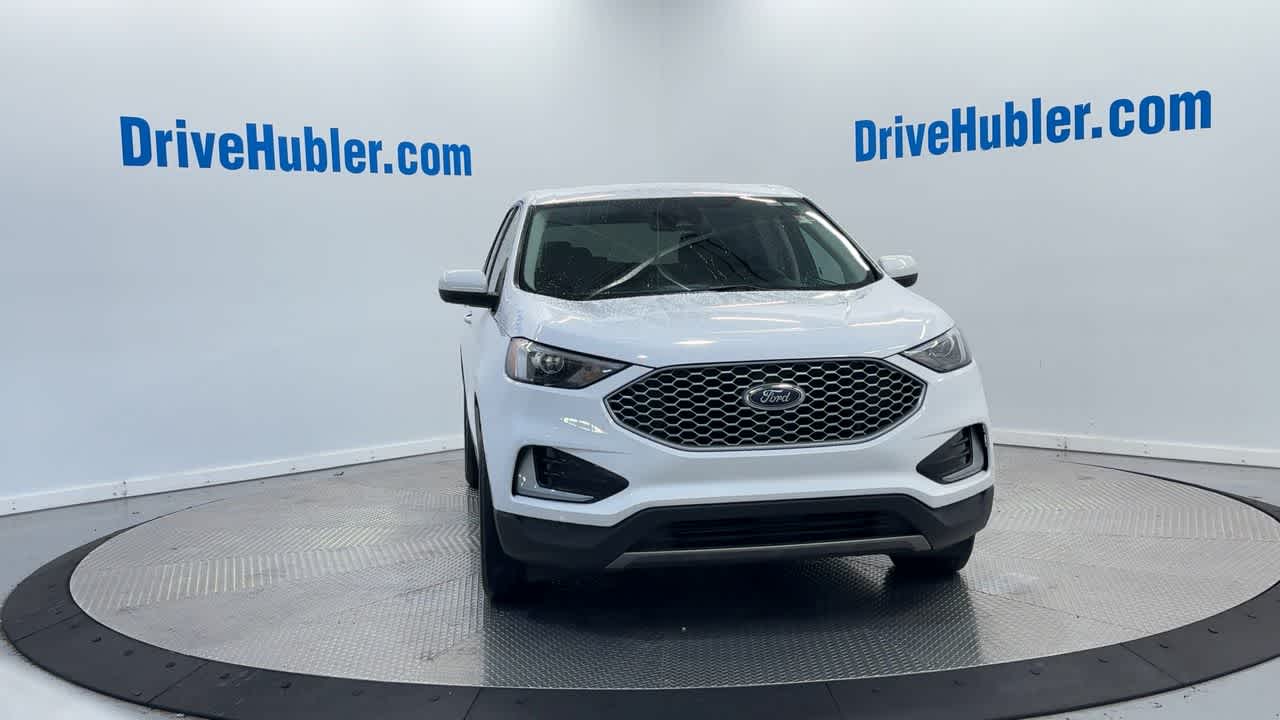 used 2024 Ford Edge car, priced at $26,995