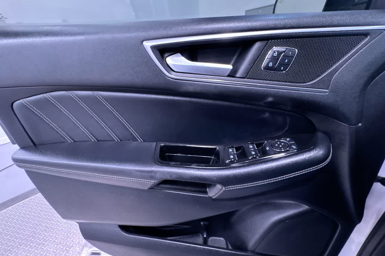 used 2015 Ford Edge car, priced at $14,777