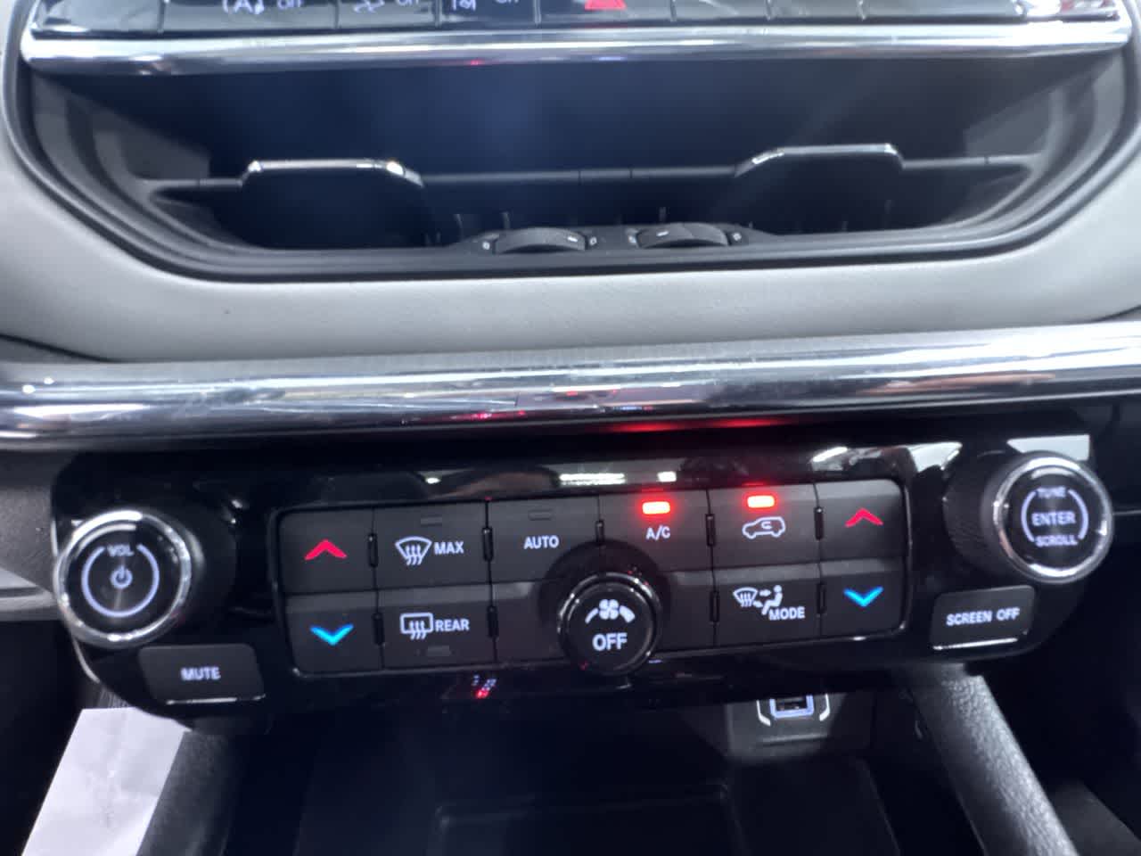 used 2022 Jeep Compass car, priced at $26,995