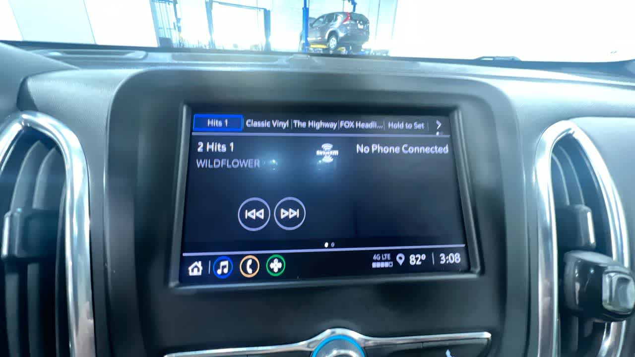 used 2023 Chevrolet Equinox car, priced at $23,995