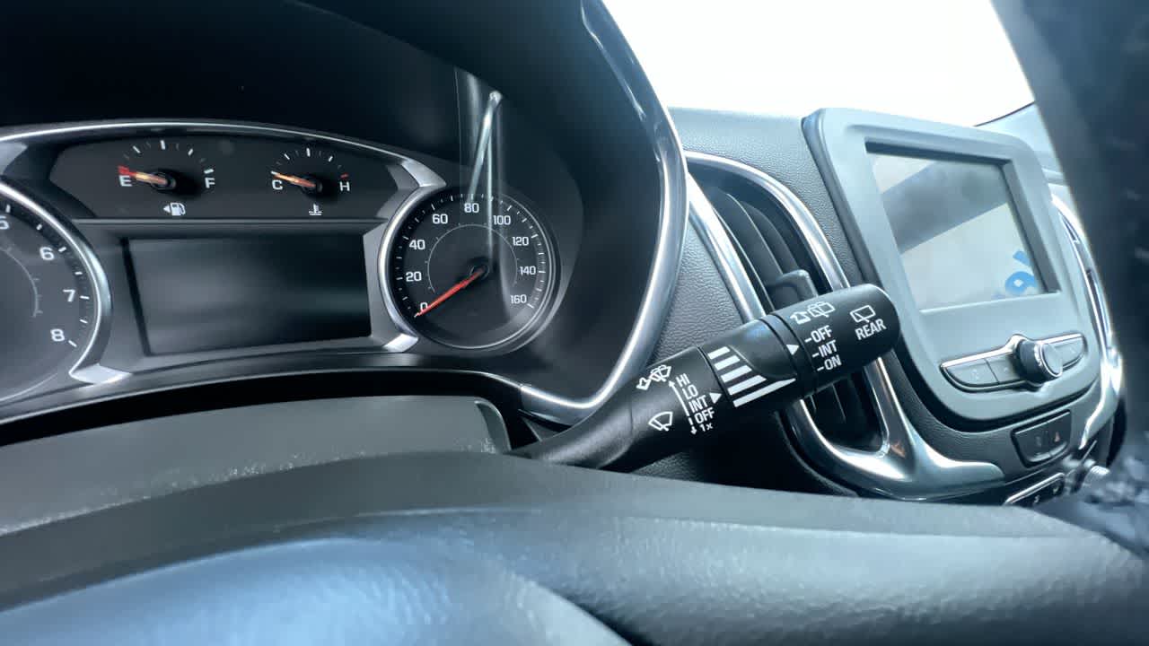 used 2023 Chevrolet Equinox car, priced at $22,995
