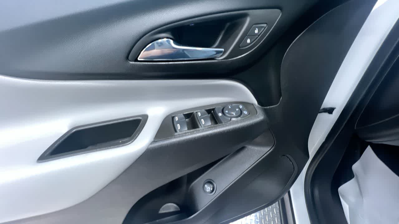 used 2023 Chevrolet Equinox car, priced at $25,995