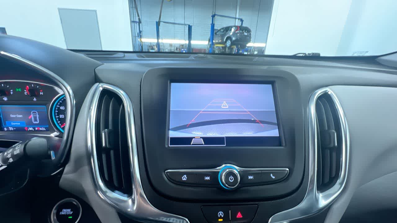used 2023 Chevrolet Equinox car, priced at $25,995
