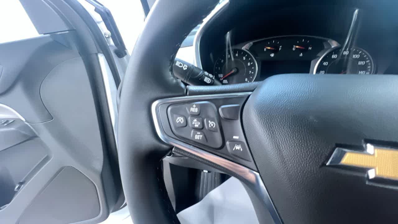 used 2023 Chevrolet Equinox car, priced at $25,995