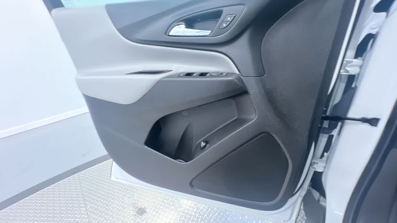 used 2023 Chevrolet Equinox car, priced at $25,995