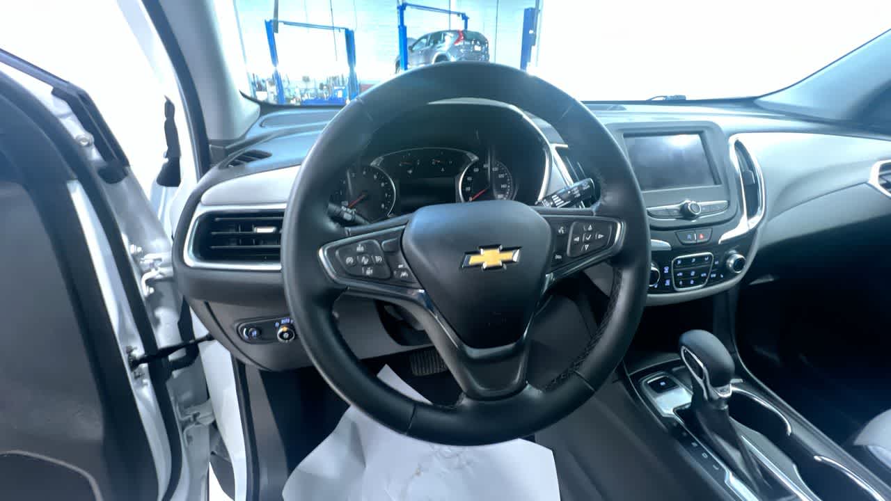 used 2023 Chevrolet Equinox car, priced at $25,995