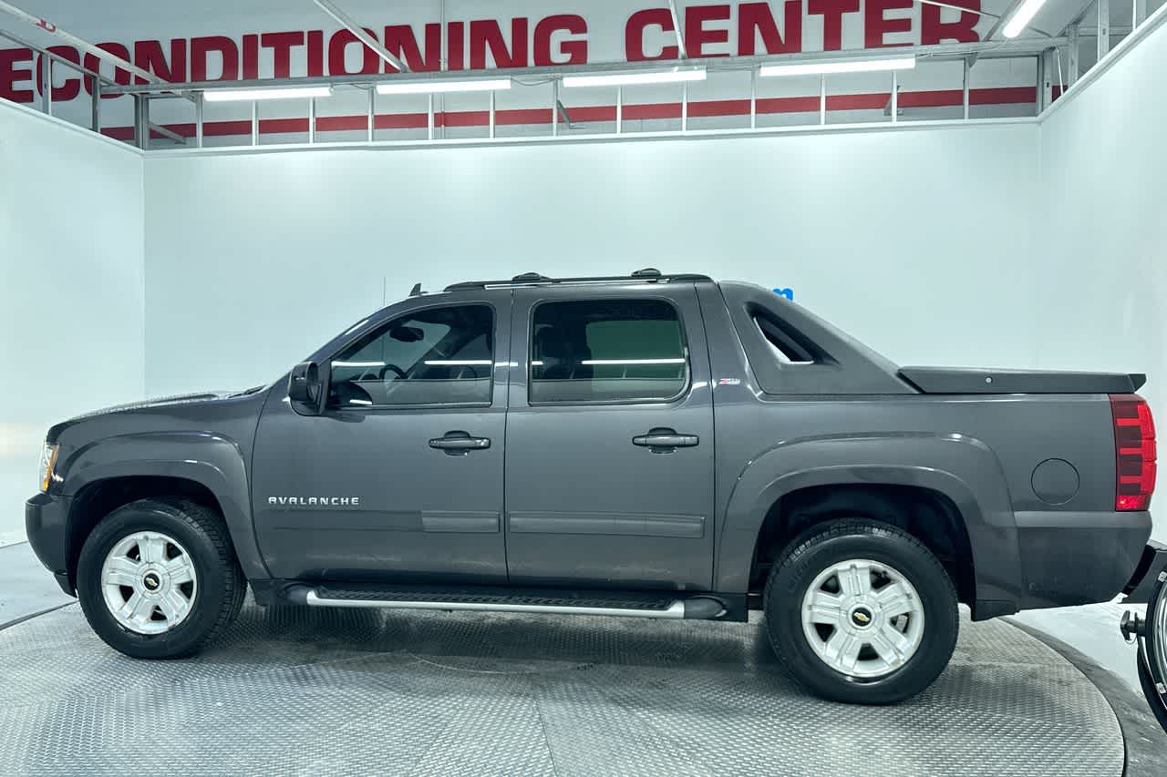 used 2011 Chevrolet Avalanche car, priced at $14,777
