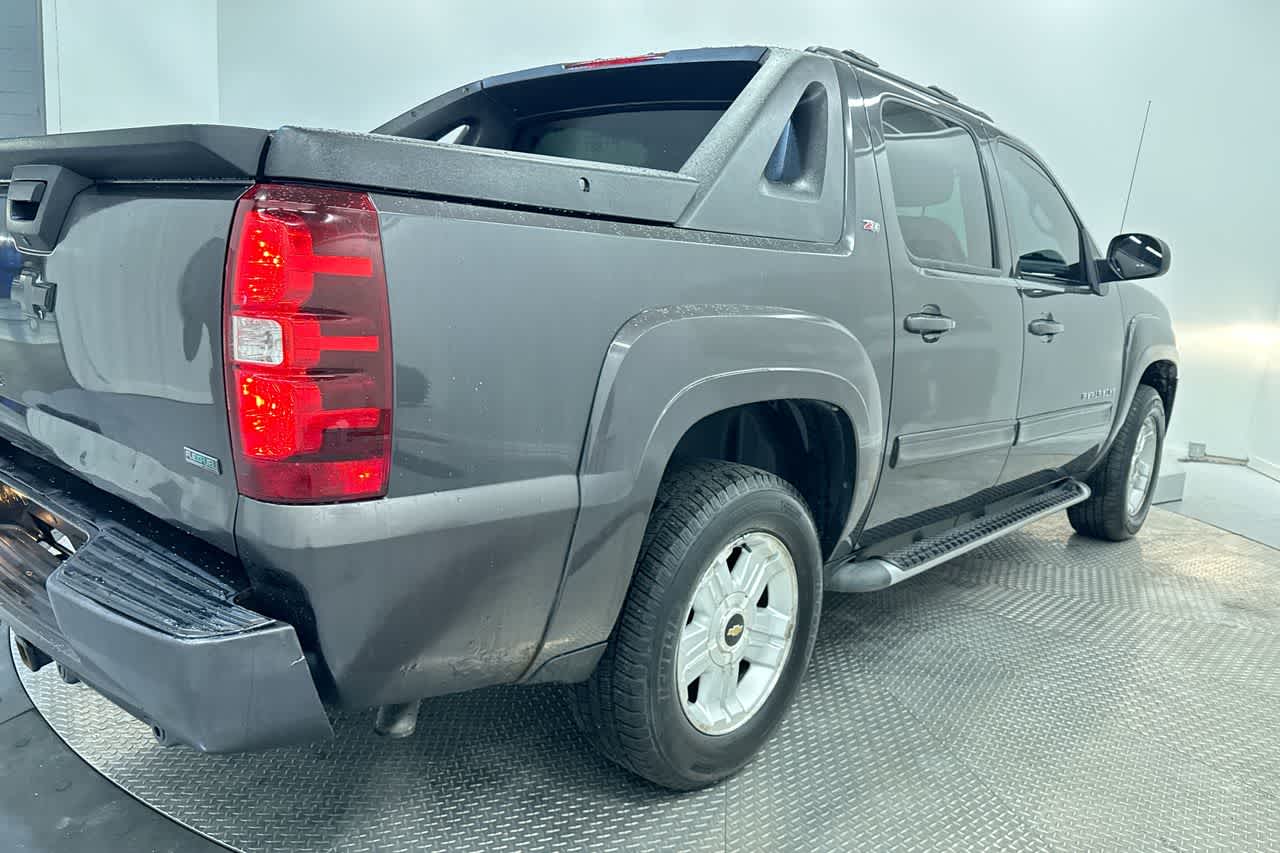 used 2011 Chevrolet Avalanche car, priced at $14,777