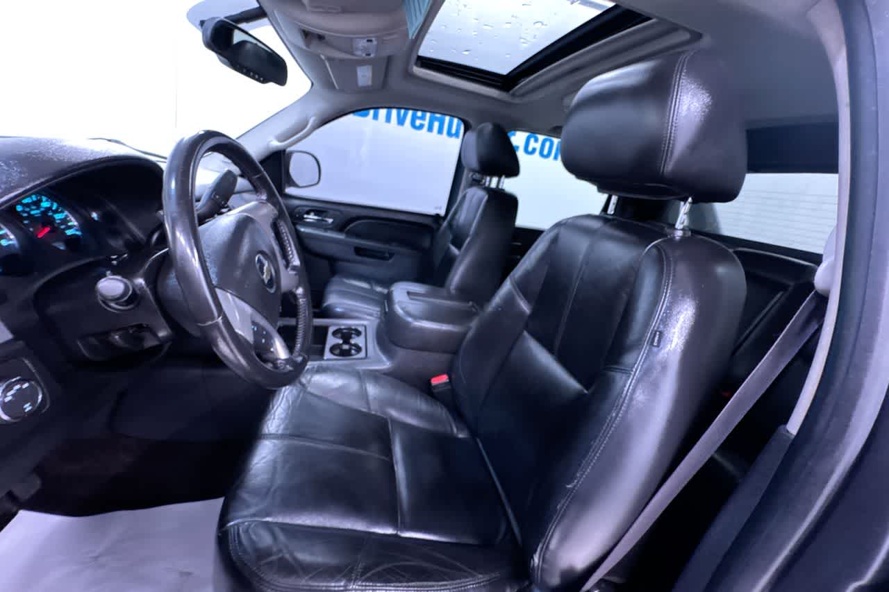 used 2011 Chevrolet Avalanche car, priced at $14,777