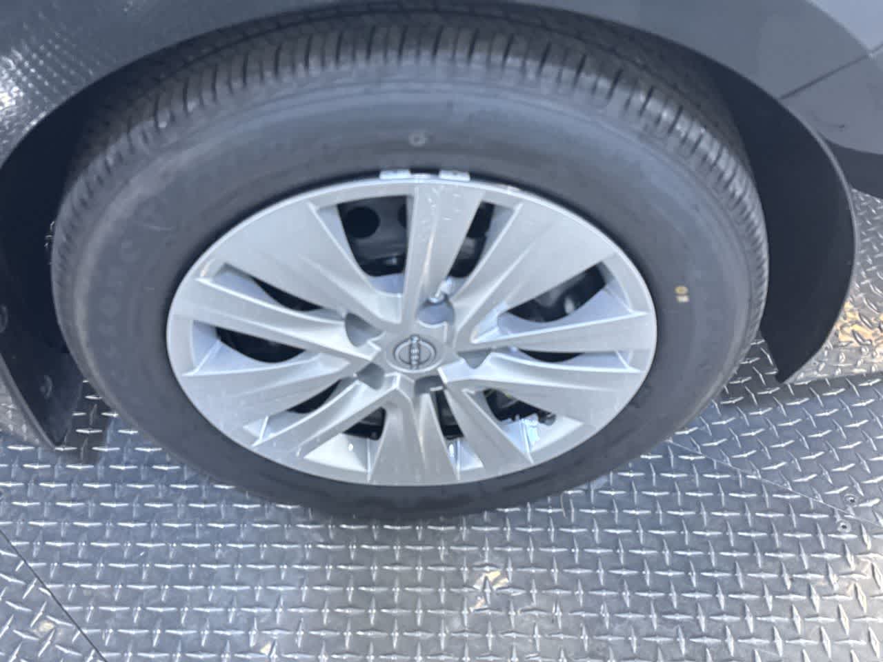 new 2025 Nissan Sentra car, priced at $23,335