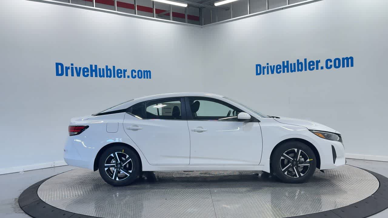new 2025 Nissan Sentra car, priced at $22,034