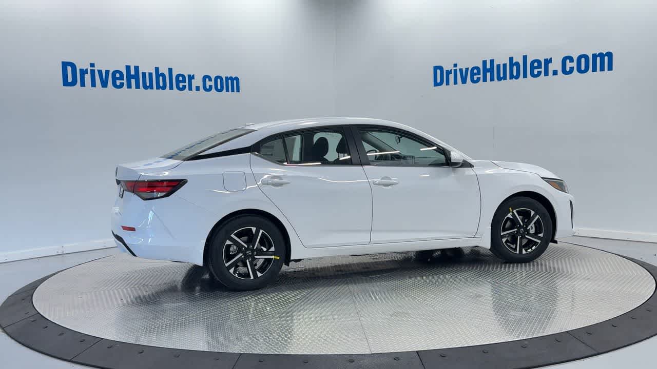 new 2025 Nissan Sentra car, priced at $22,034