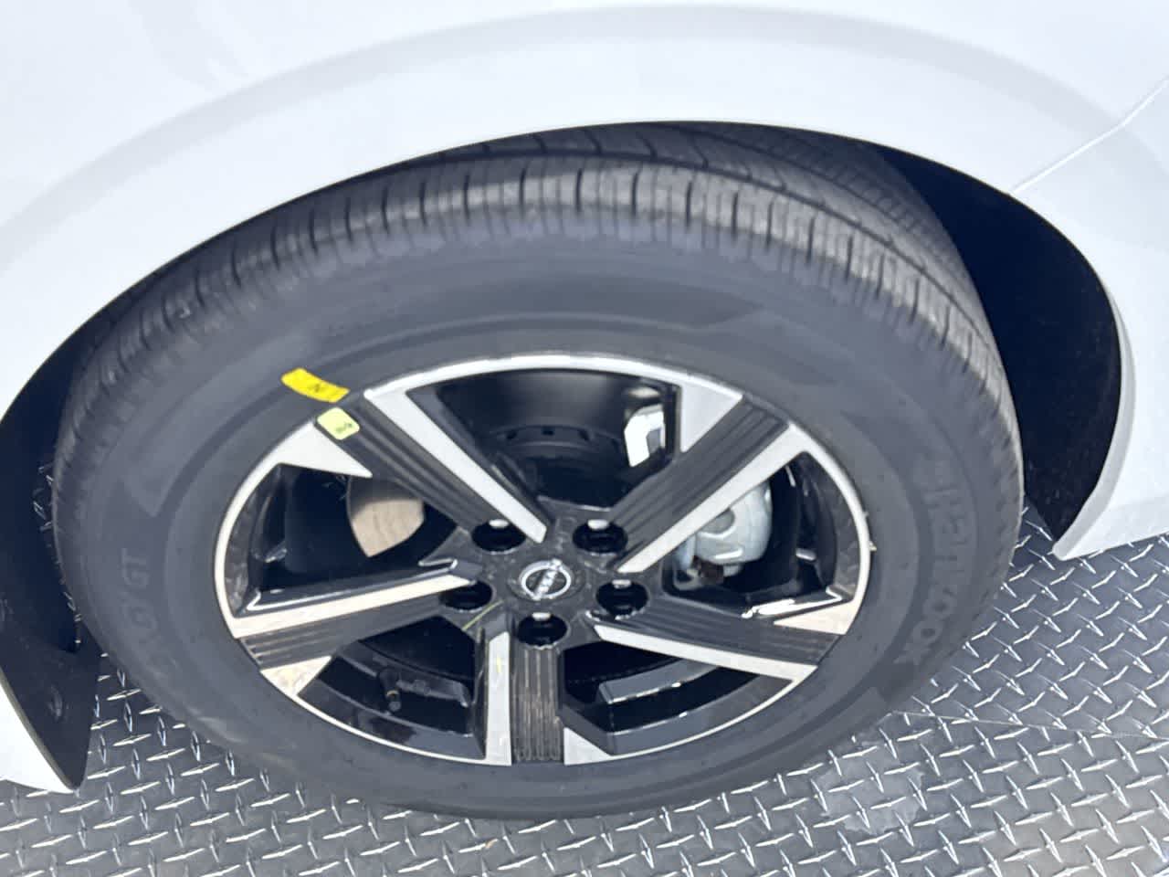 new 2025 Nissan Sentra car, priced at $22,034