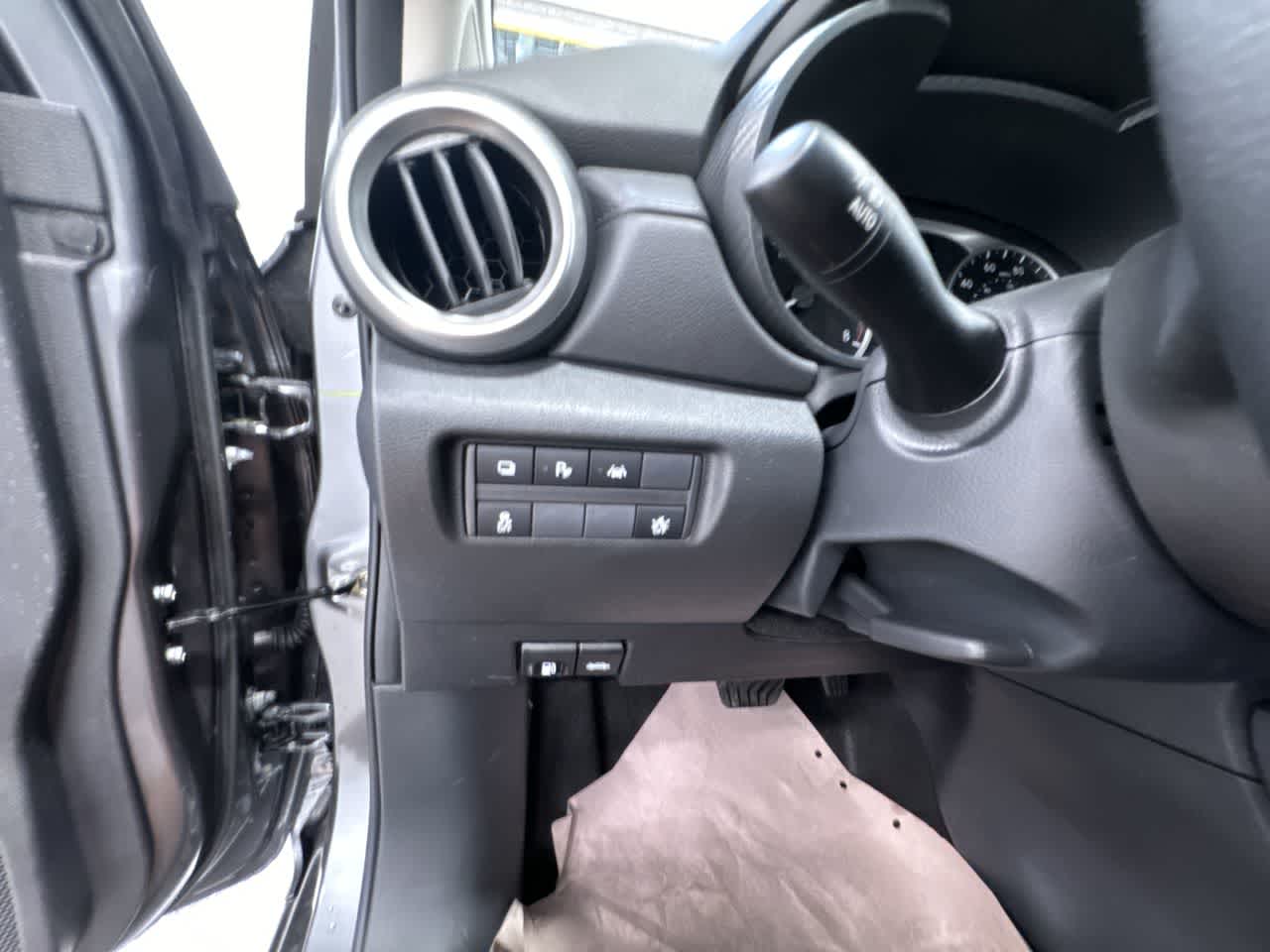 new 2025 Nissan Versa car, priced at $22,035