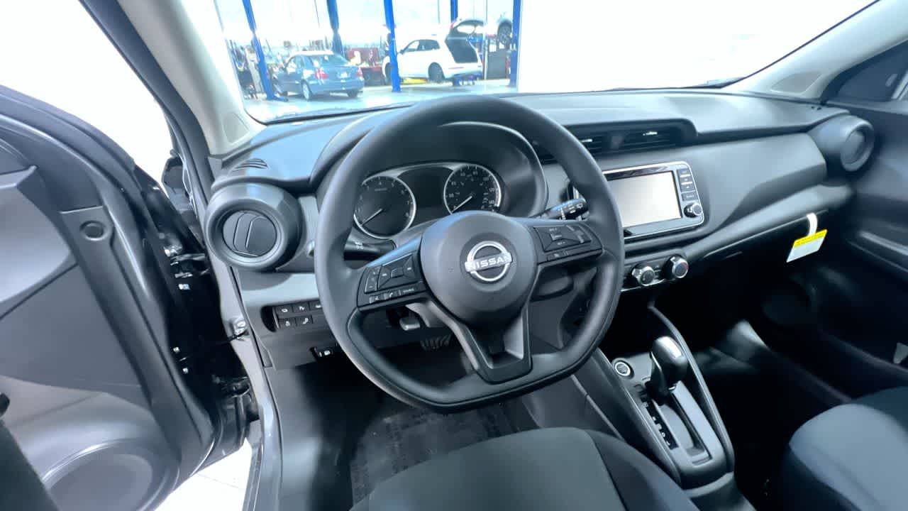 new 2025 Nissan Kicks Play car, priced at $22,857