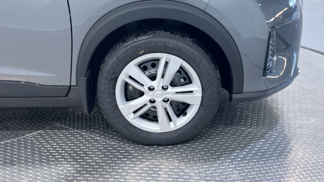 new 2025 Nissan Kicks Play car, priced at $22,857