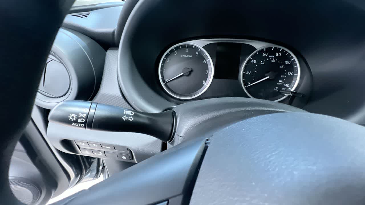 new 2025 Nissan Kicks Play car, priced at $22,857