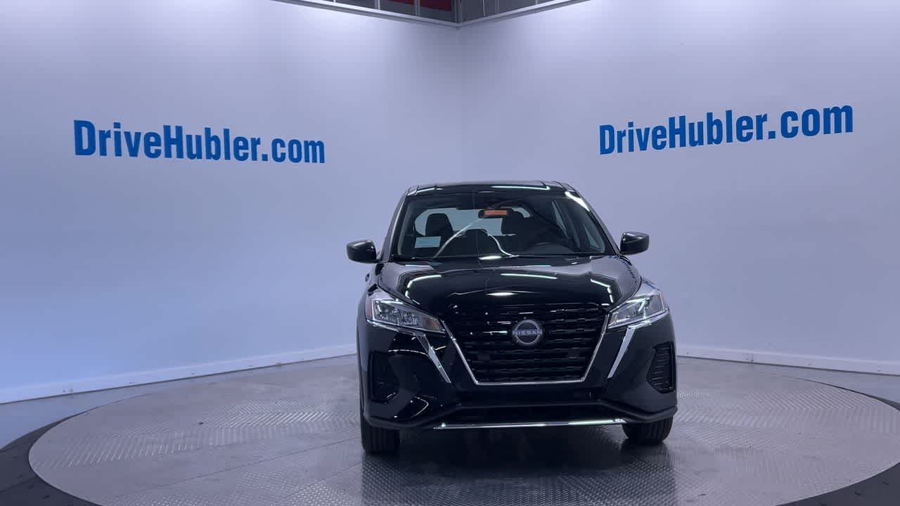 new 2025 Nissan Kicks Play car, priced at $22,934