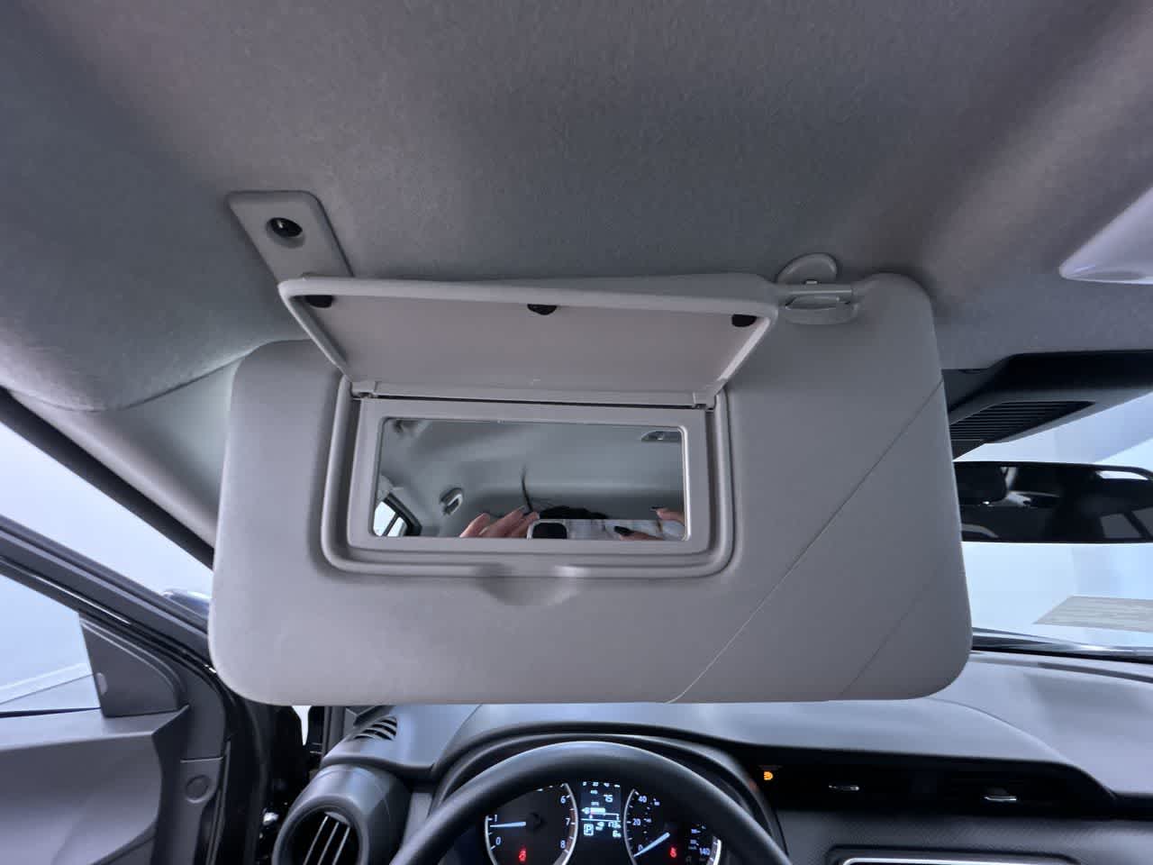 new 2025 Nissan Kicks Play car, priced at $22,934