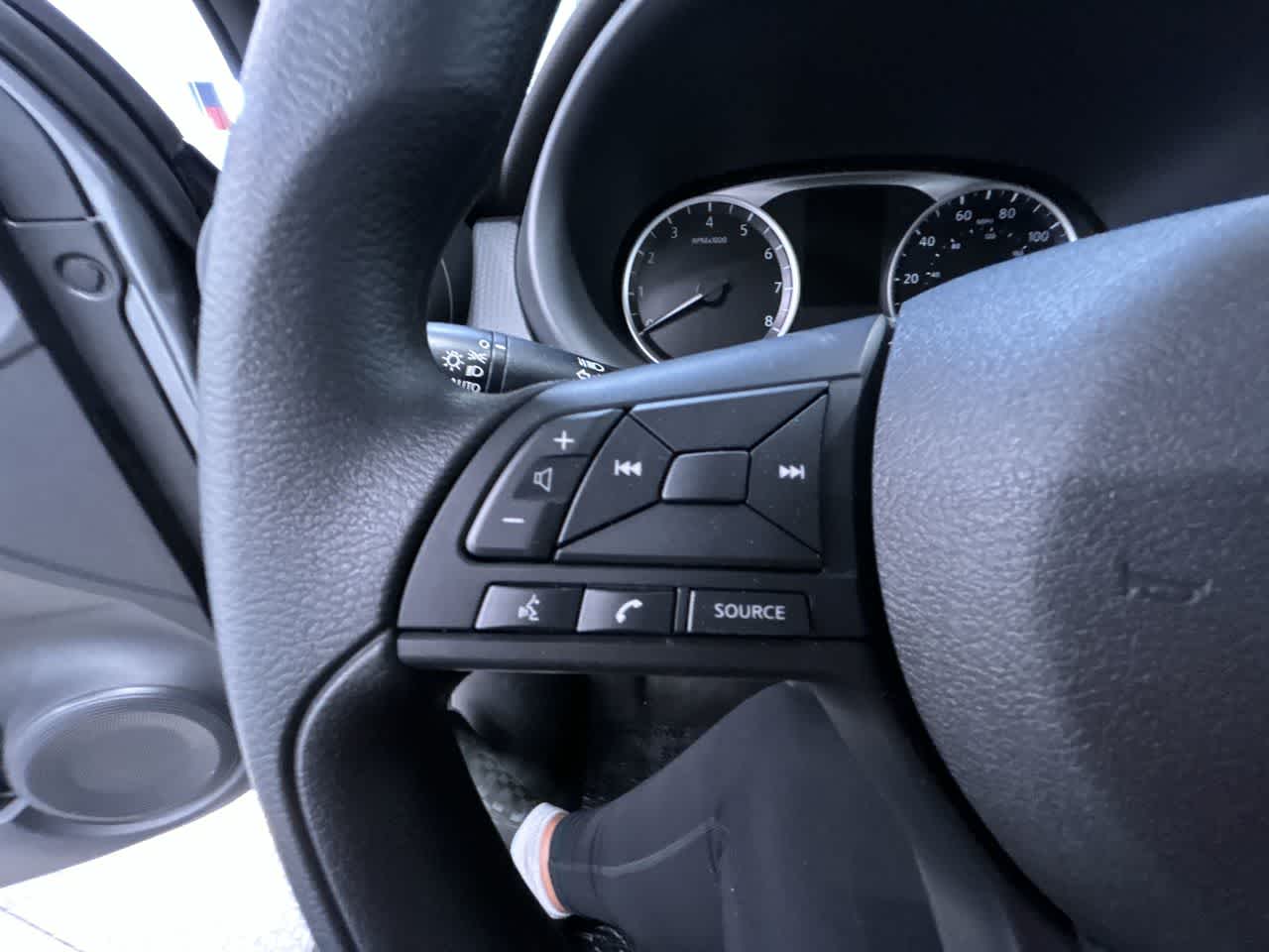 new 2025 Nissan Kicks Play car, priced at $22,934