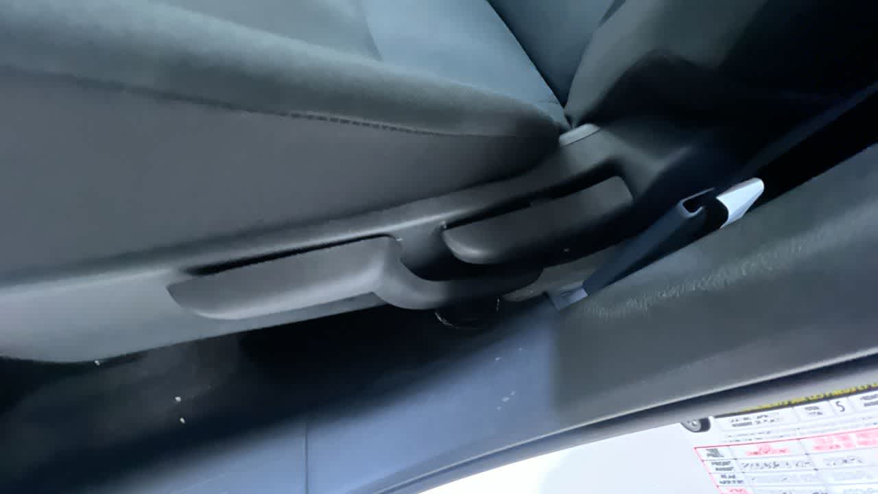 new 2025 Nissan Kicks Play car, priced at $22,934