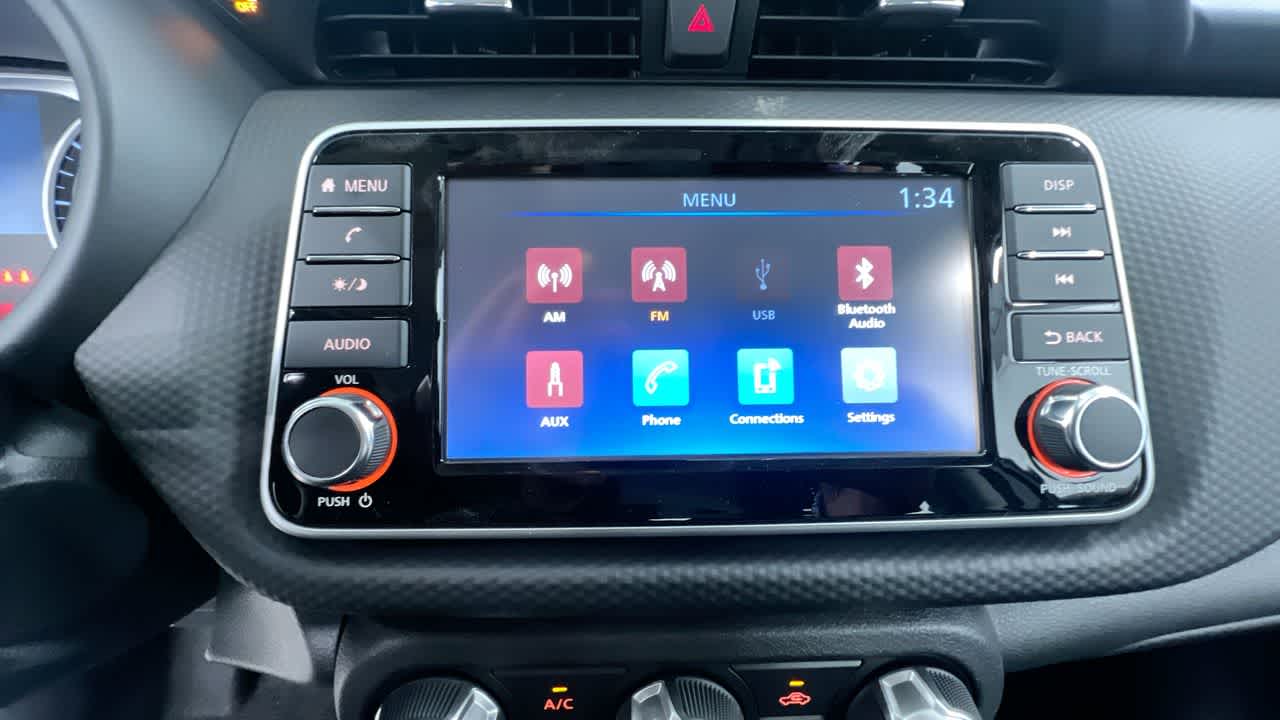 new 2025 Nissan Kicks Play car, priced at $22,934