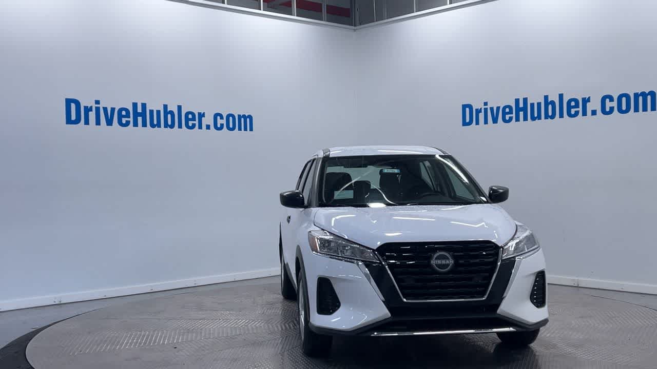 new 2025 Nissan Kicks Play car, priced at $22,934