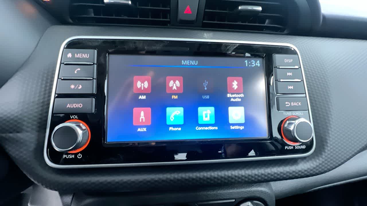 new 2025 Nissan Kicks Play car, priced at $22,934
