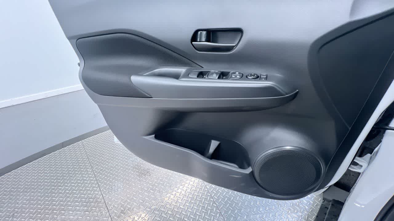 new 2025 Nissan Kicks Play car, priced at $22,934