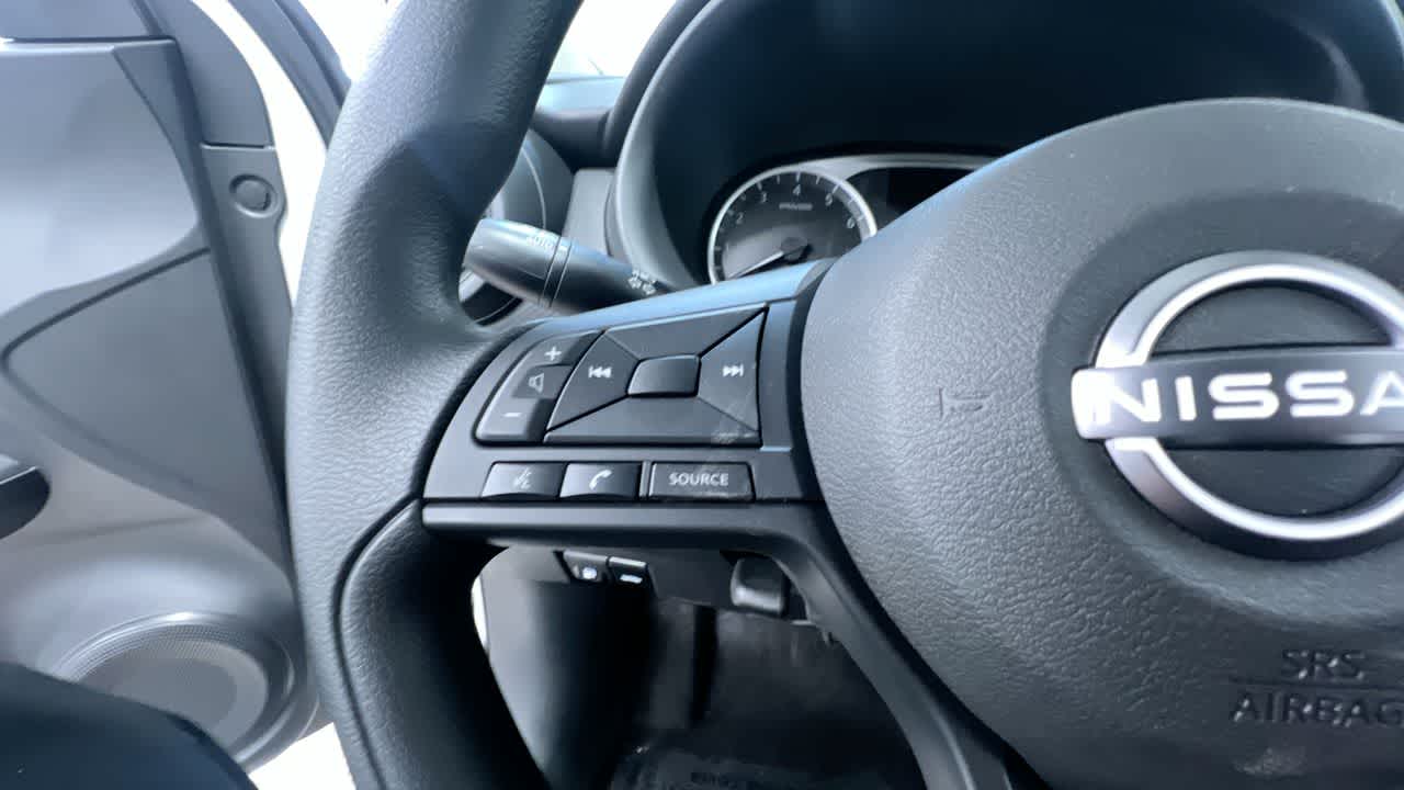 new 2025 Nissan Kicks Play car, priced at $22,934