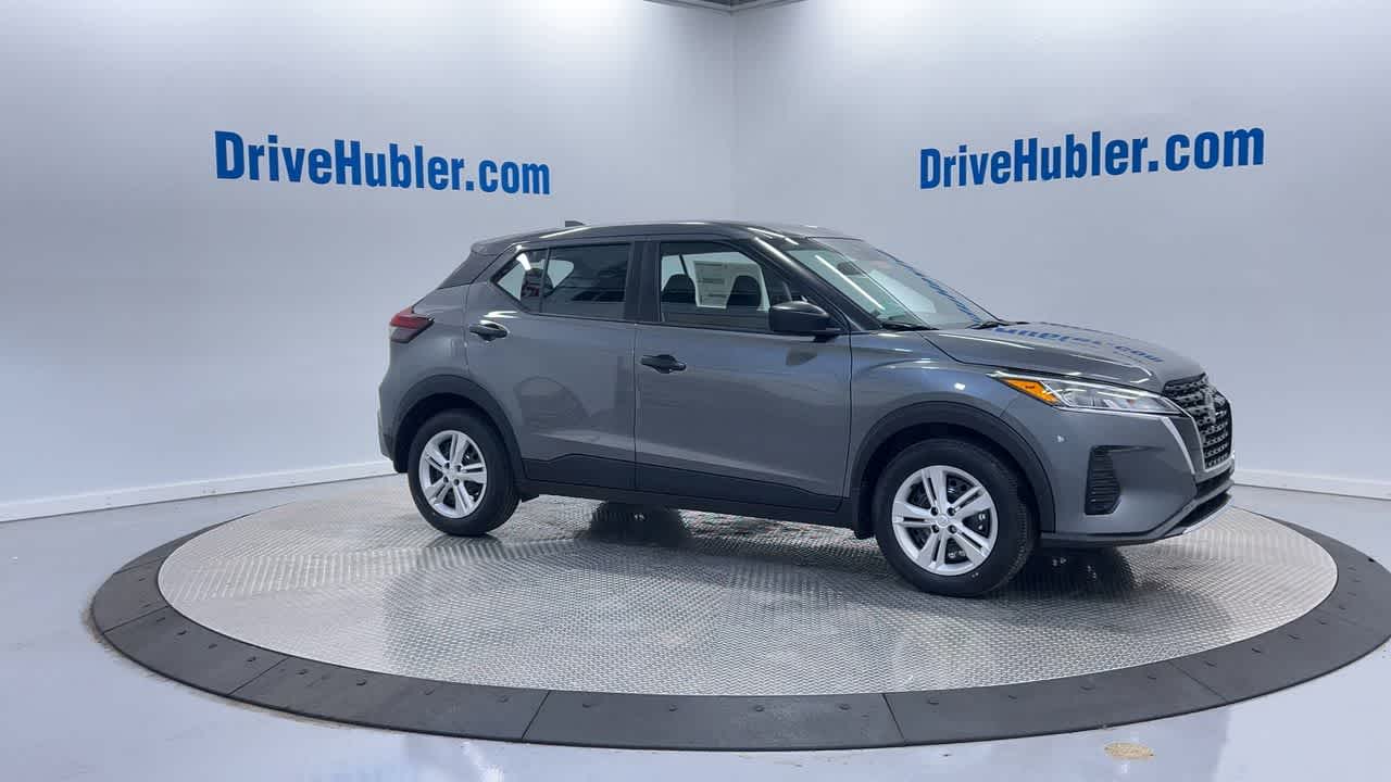 new 2025 Nissan Kicks Play car, priced at $22,857