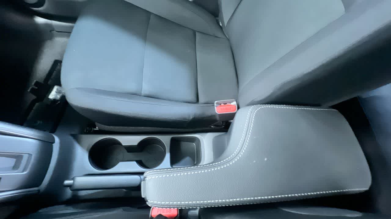 new 2025 Nissan Kicks Play car, priced at $22,857