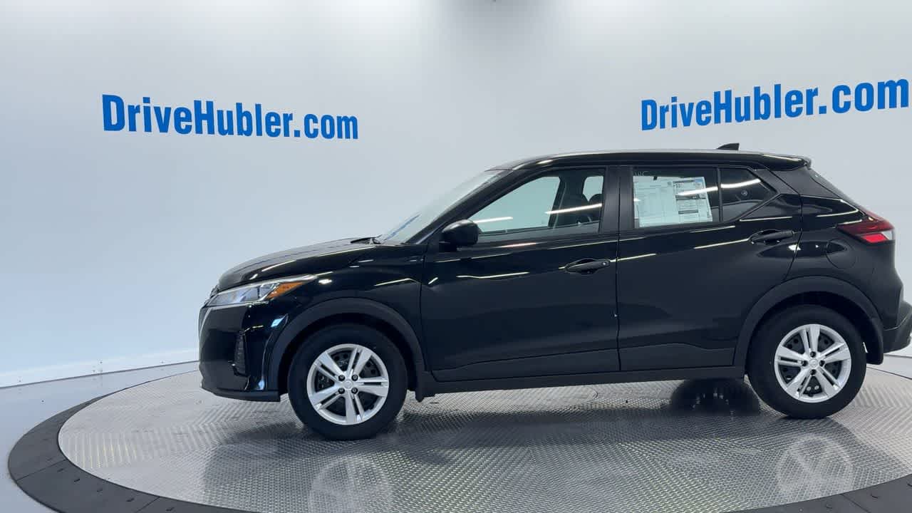 new 2025 Nissan Kicks Play car, priced at $21,782