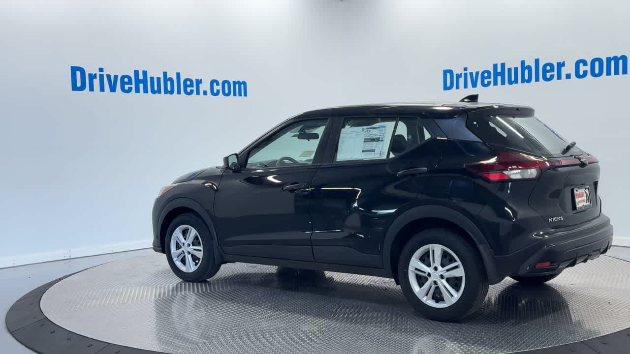 new 2025 Nissan Kicks Play car, priced at $21,782