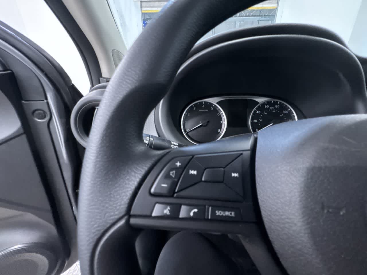 new 2025 Nissan Kicks Play car, priced at $22,857