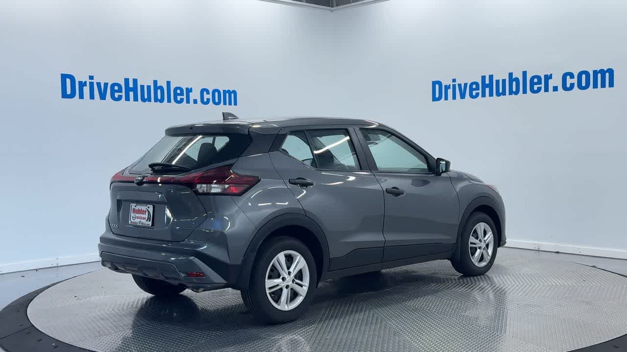 new 2025 Nissan Kicks Play car, priced at $22,857