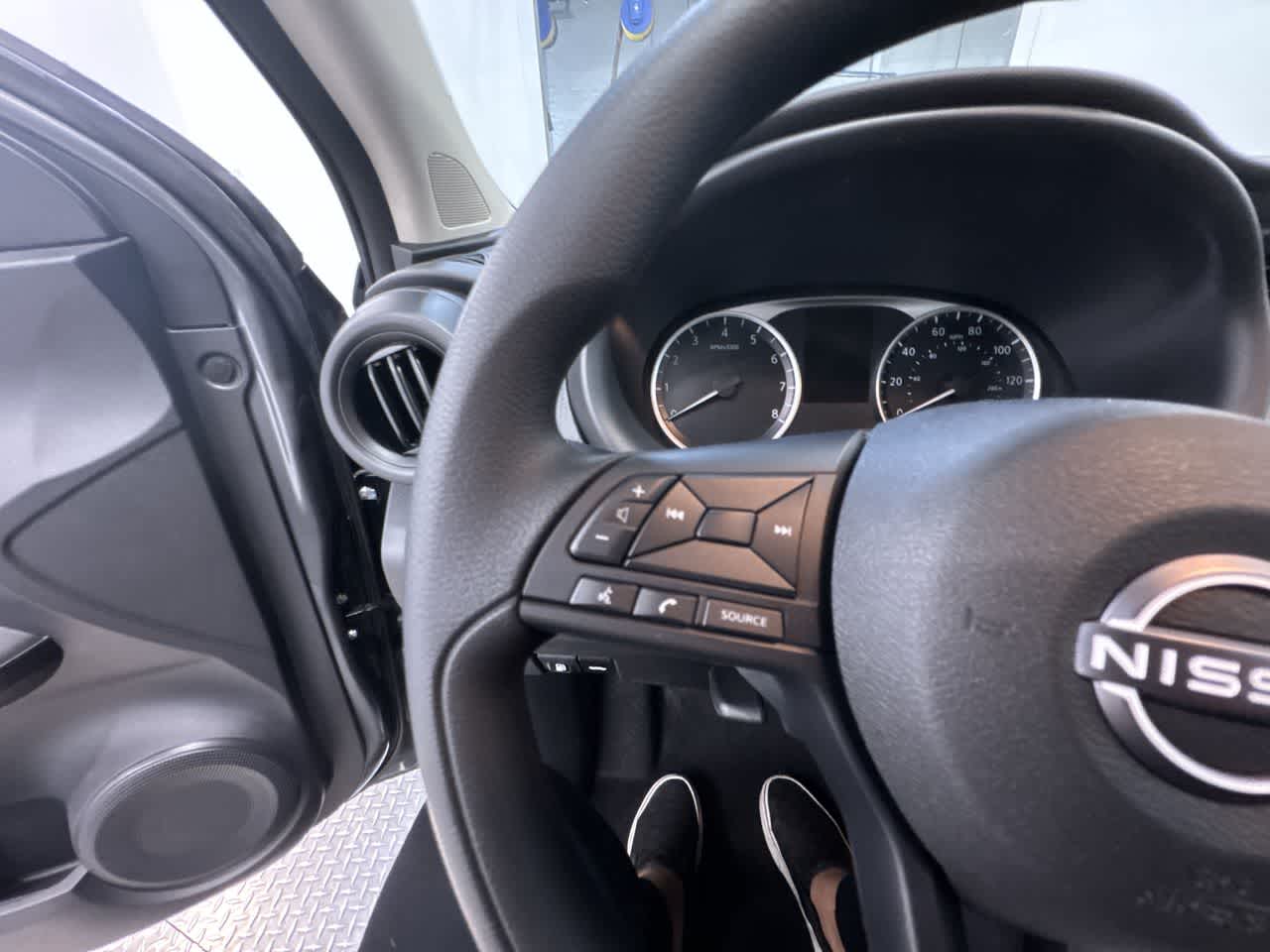 new 2025 Nissan Kicks Play car, priced at $22,857