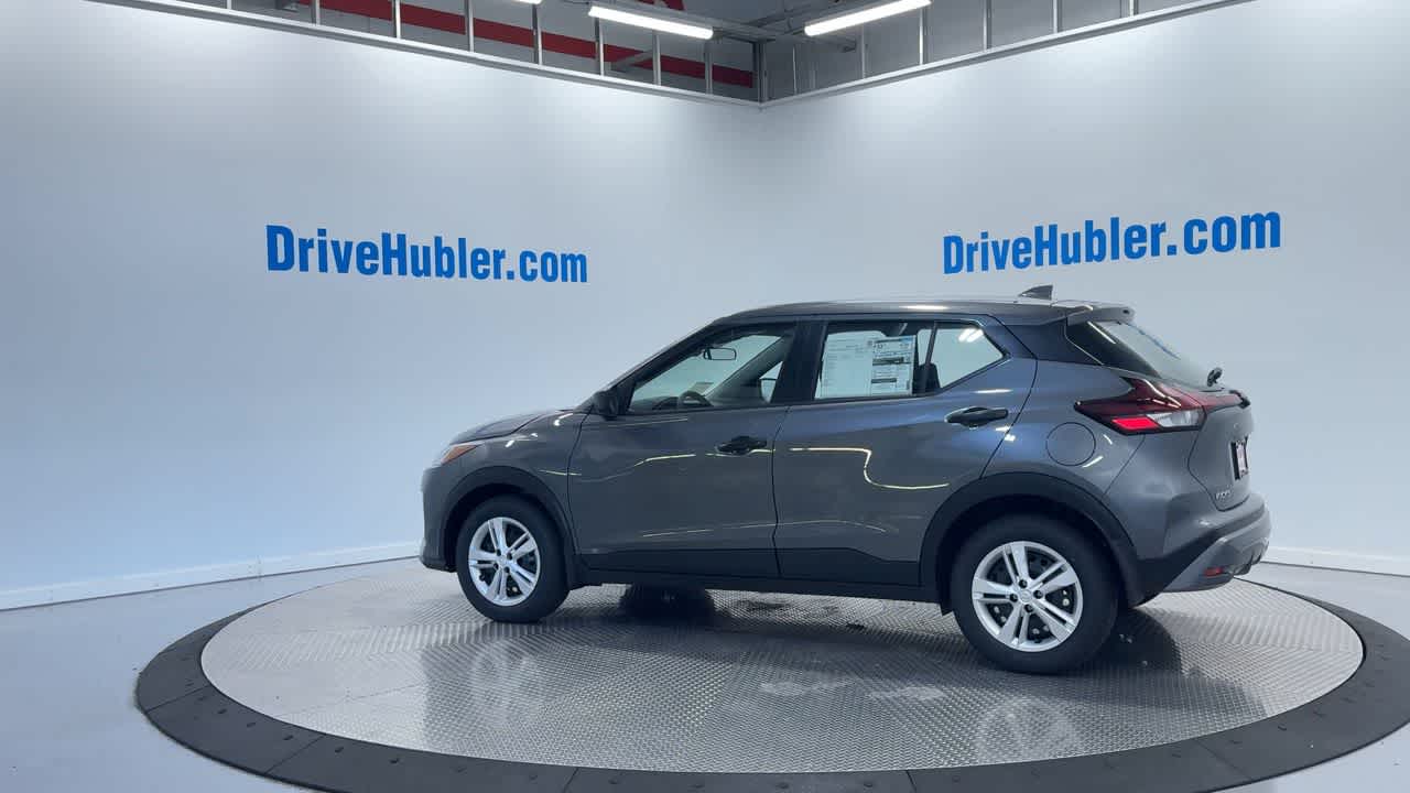 new 2025 Nissan Kicks Play car, priced at $22,857