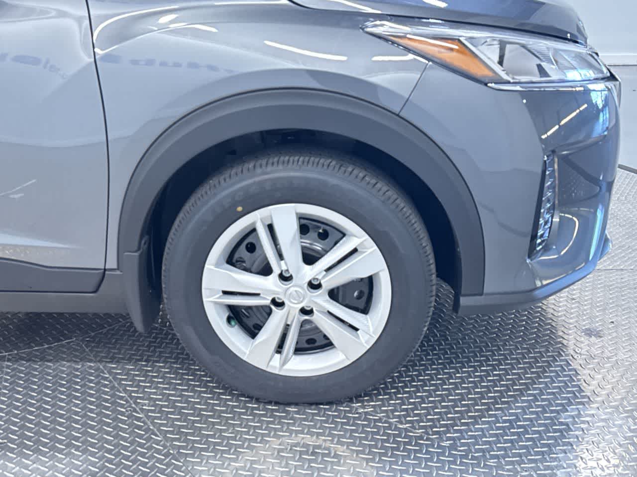 new 2025 Nissan Kicks Play car, priced at $22,857