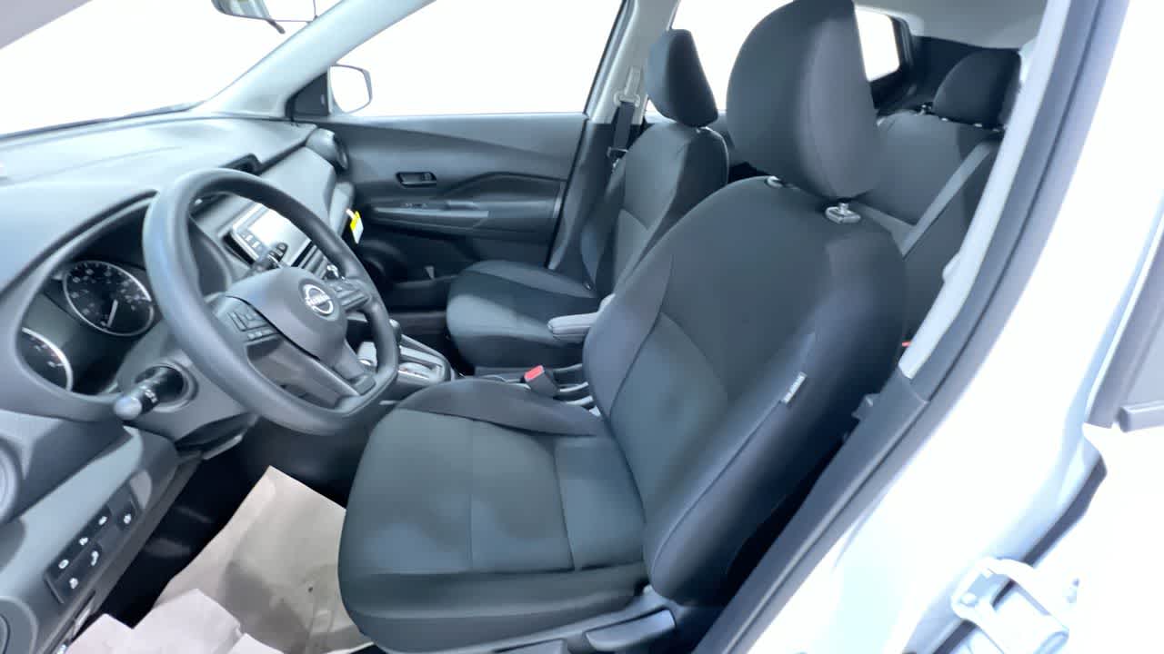 new 2025 Nissan Kicks Play car, priced at $23,850