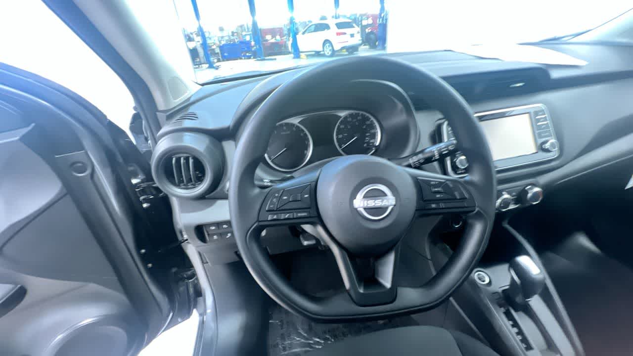 new 2025 Nissan Kicks Play car, priced at $23,850