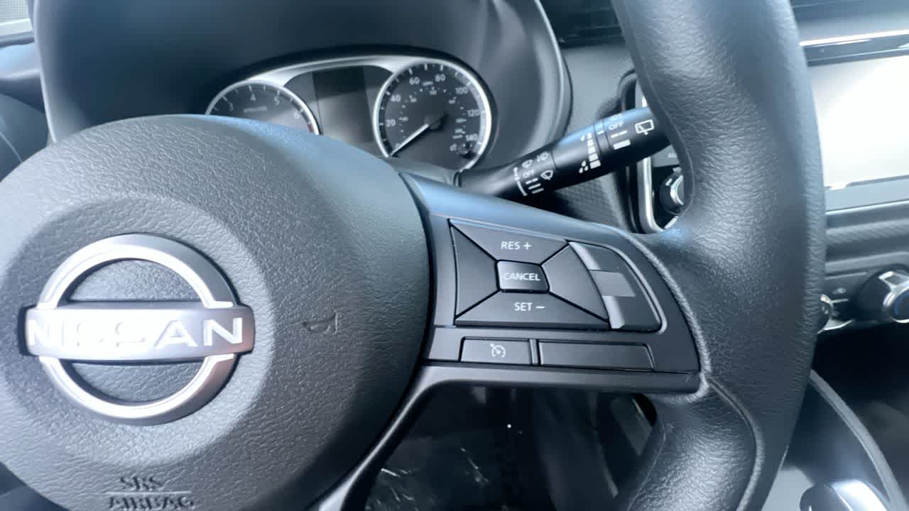 new 2025 Nissan Kicks Play car, priced at $23,850