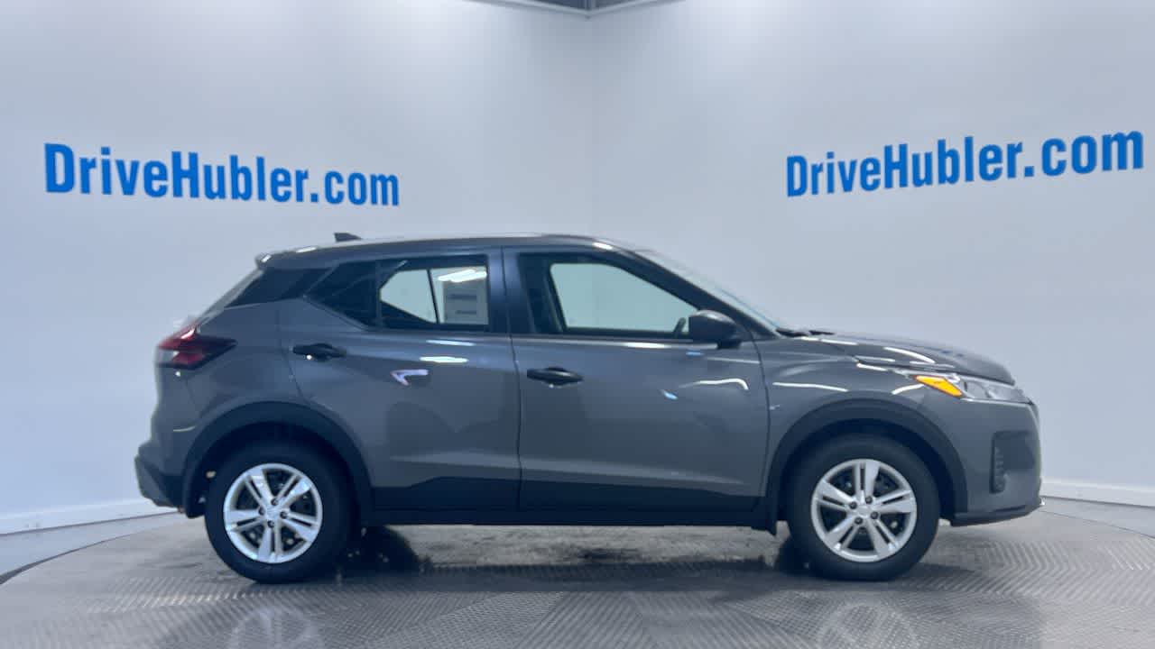 new 2025 Nissan Kicks Play car, priced at $22,934