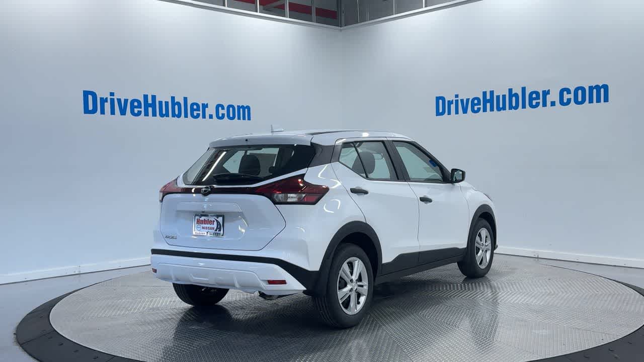 new 2025 Nissan Kicks Play car, priced at $23,850